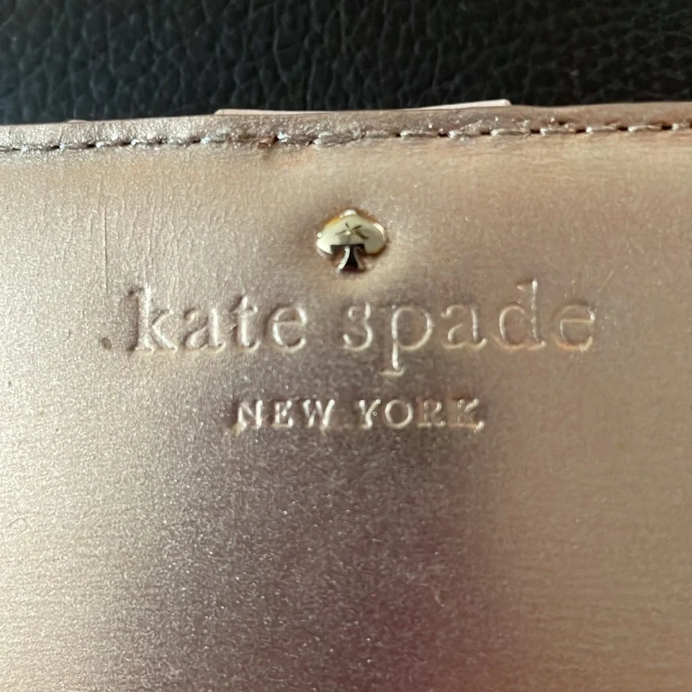 Kate Spade Wallet - Picture 2 of 8